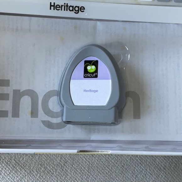 Cricut Cartridge HERITAGE - Picture 4 of 6